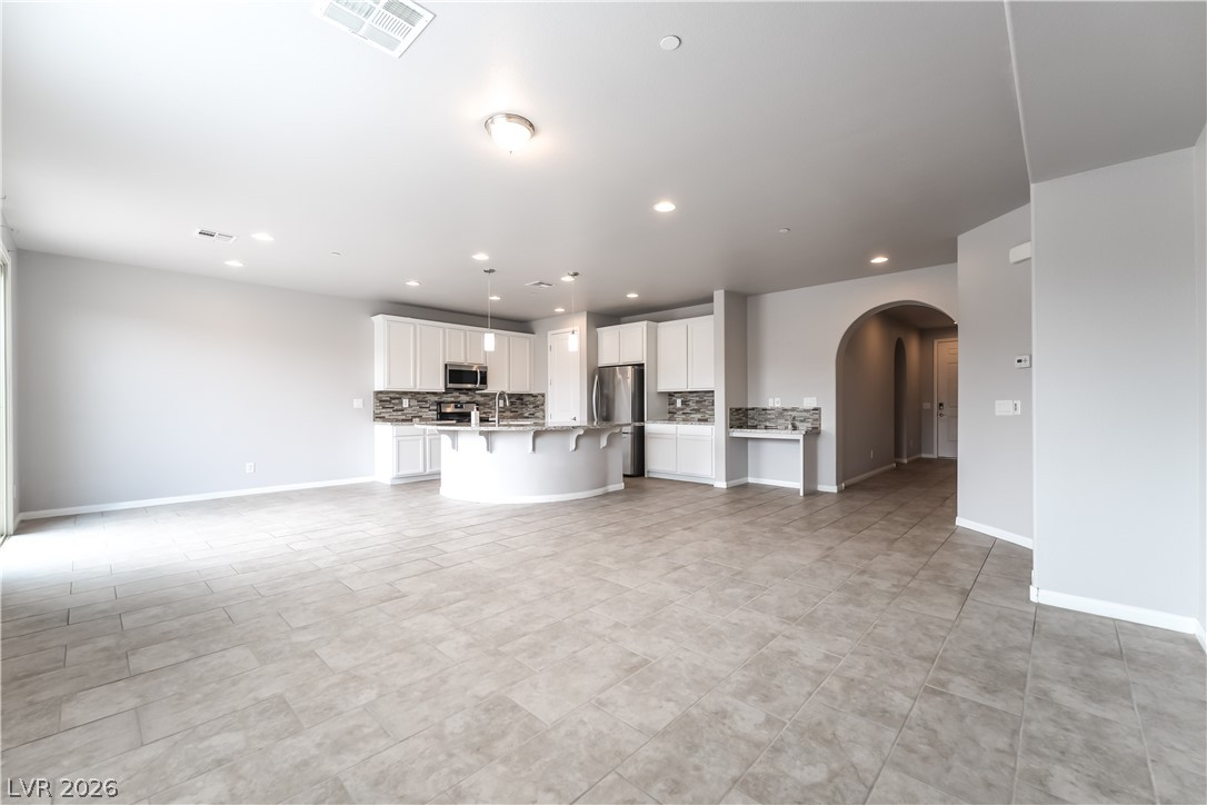 1286 Calcione Drive Property Photo 8