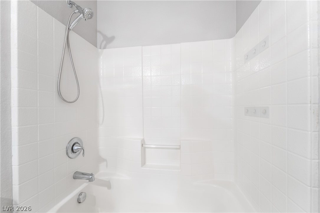 1286 Calcione Drive Property Photo 42