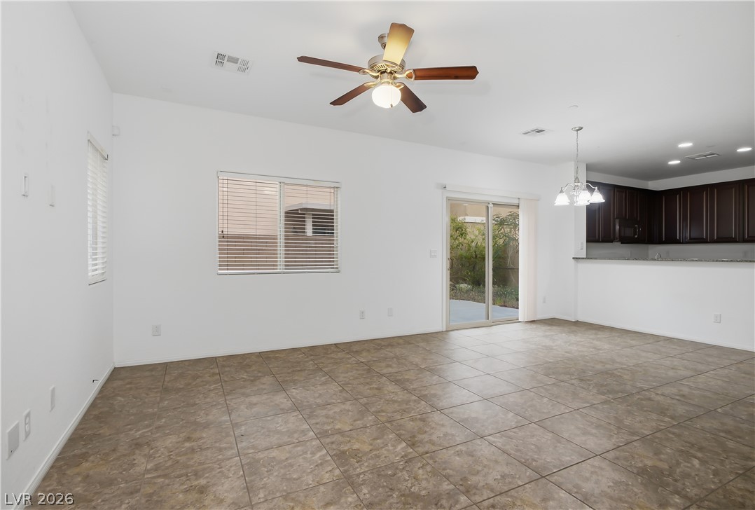 9028 Refined Court Property Photo 4