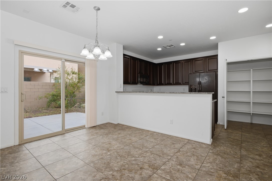 9028 Refined Court Property Photo 7