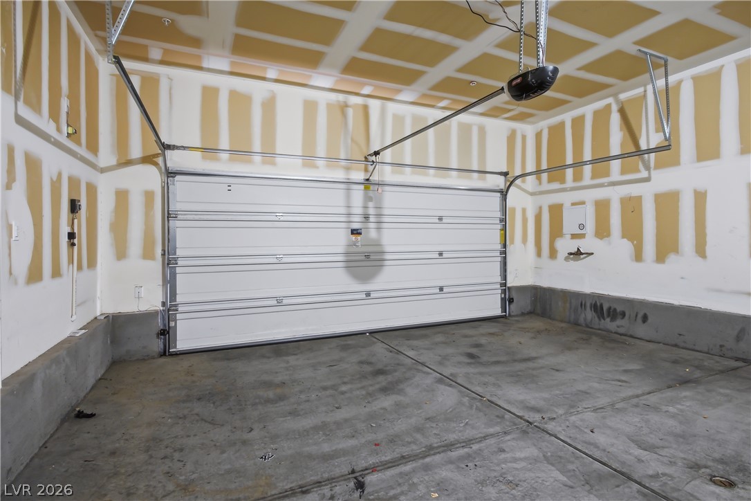 9028 Refined Court Property Photo 11