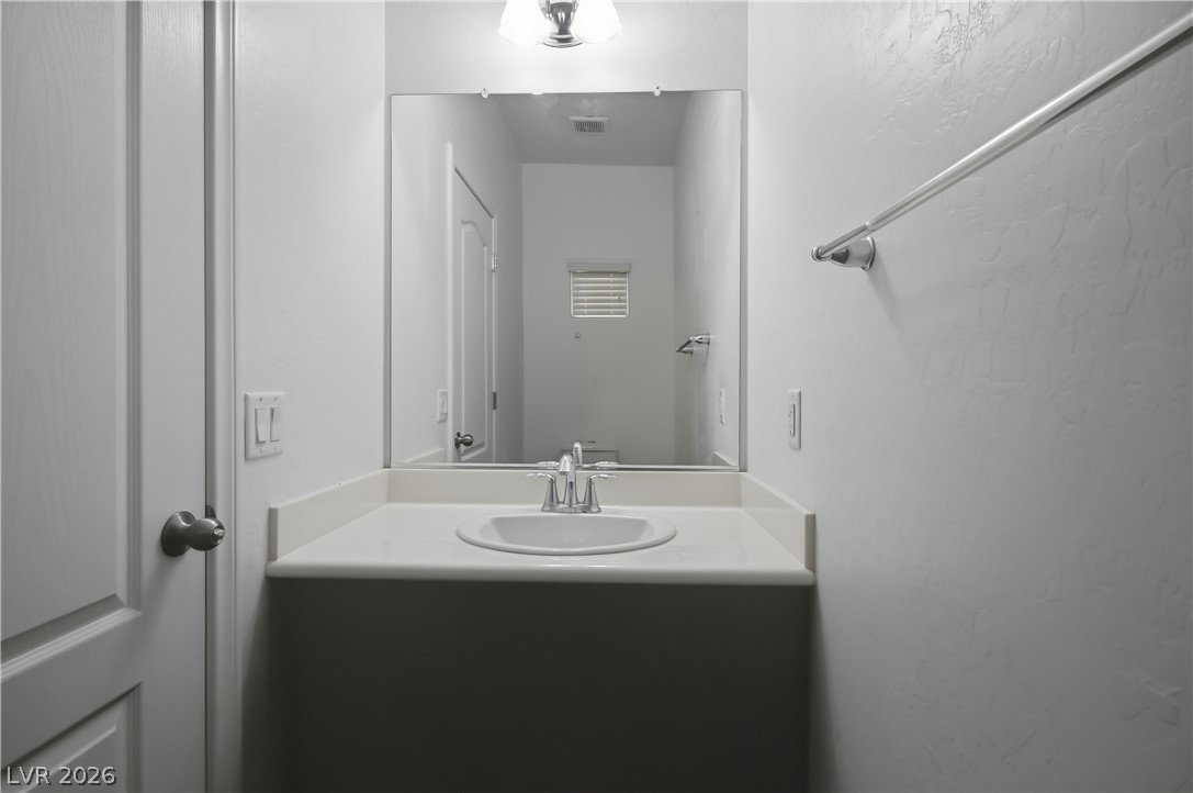 9028 Refined Court Property Photo 14