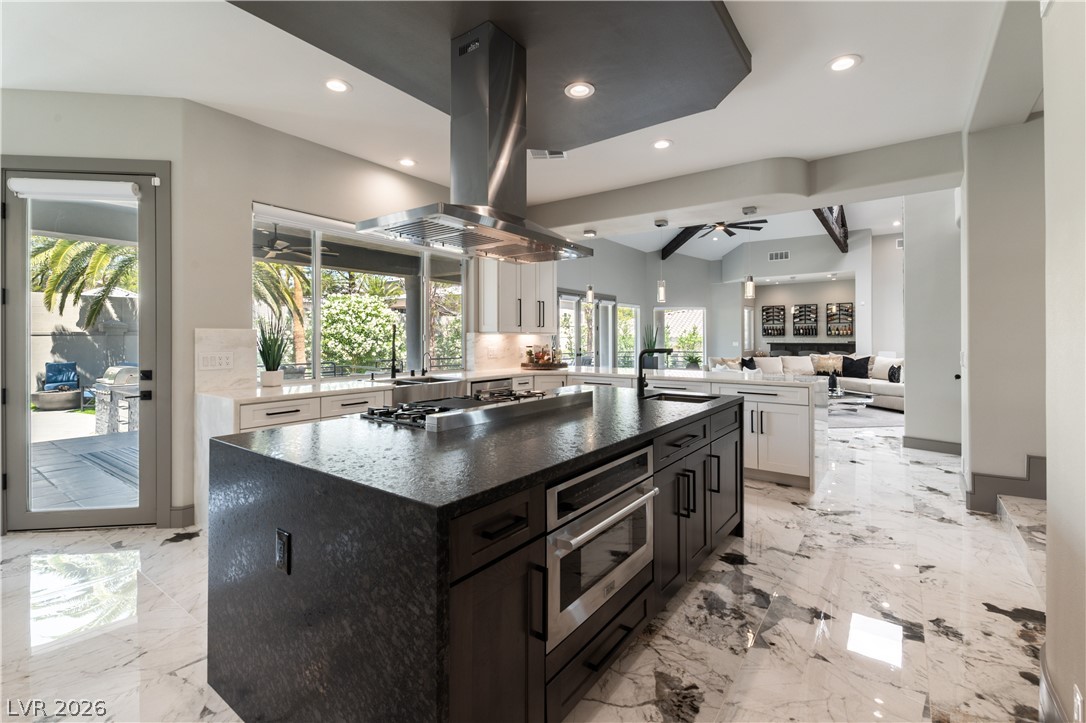 7880 Dana Point Court Property Photo 16