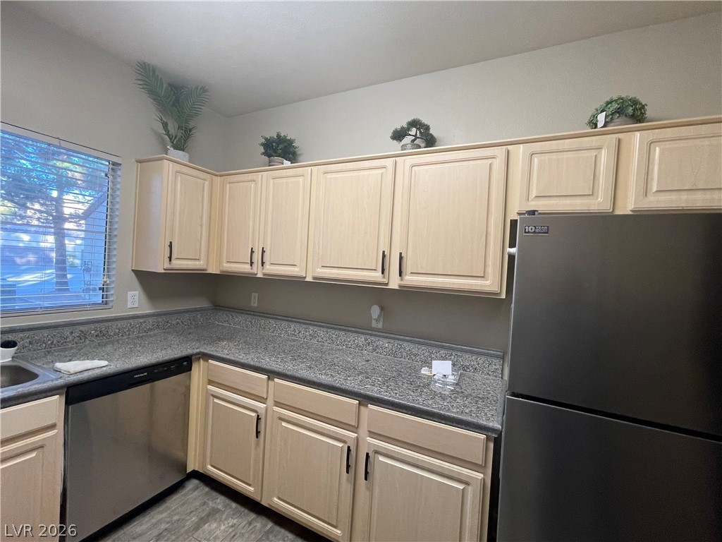 5250 South Rainbow Boulevard 1135 Property Photo 13