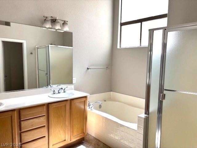 7545 Coral River Drive Property Photo 23