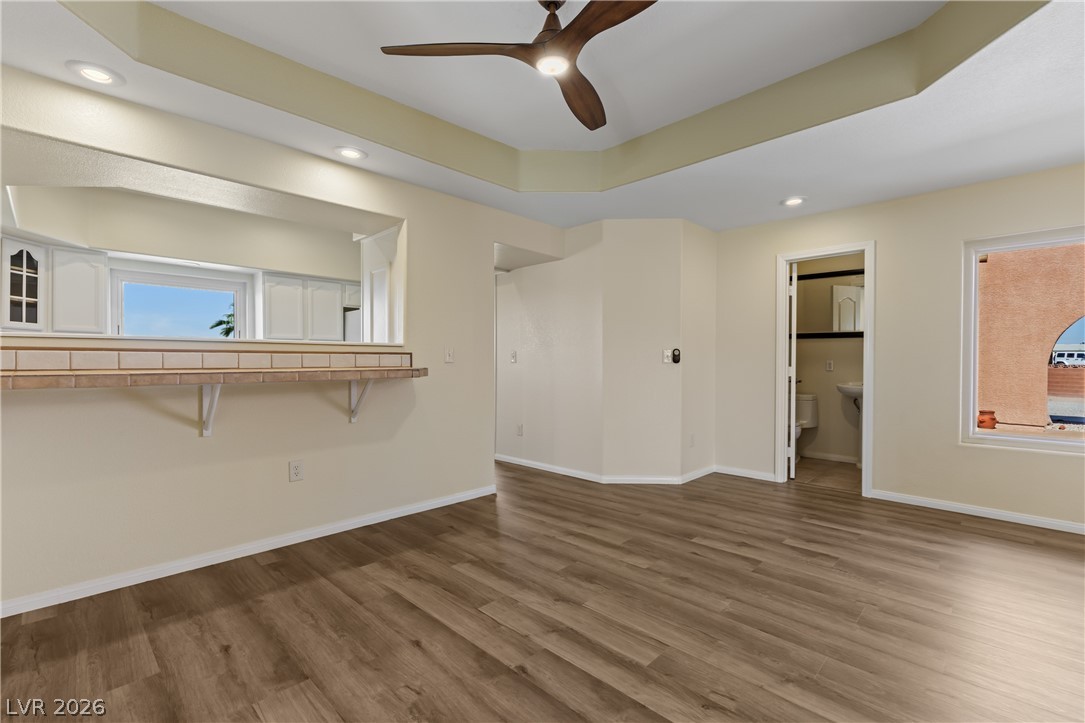 875 East Cave Avenue Property Photo 15