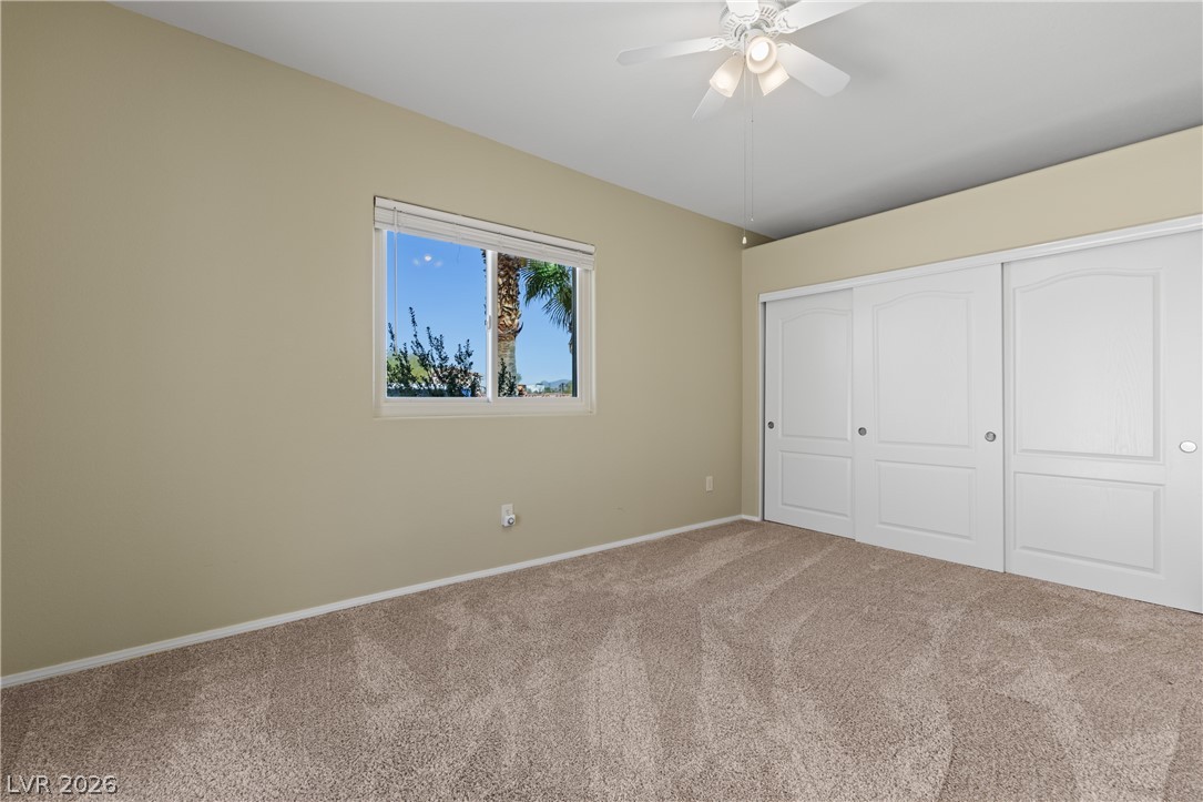 875 East Cave Avenue Property Photo 34