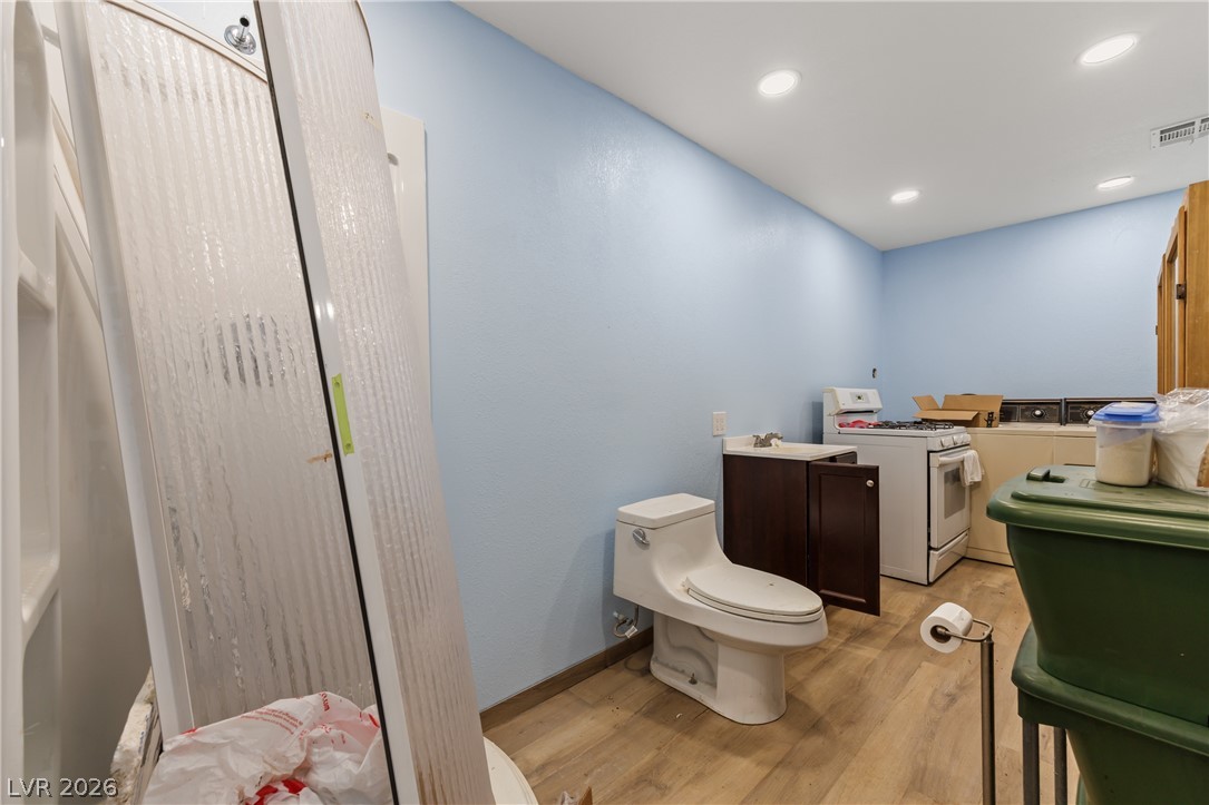 875 East Cave Avenue Property Photo 71
