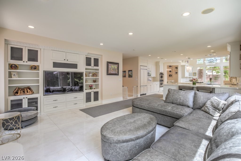10201 Owls Peak Court Property Photo 14