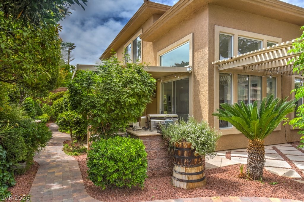 10201 Owls Peak Court Property Photo 48