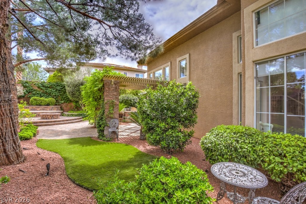 10201 Owls Peak Court Property Photo 52