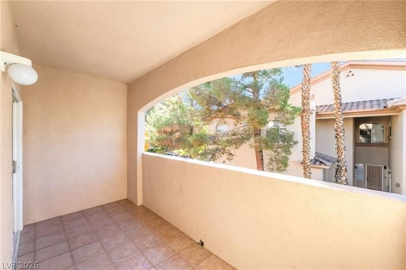 2050 West Warm Springs Road 4323 Property Photo 6