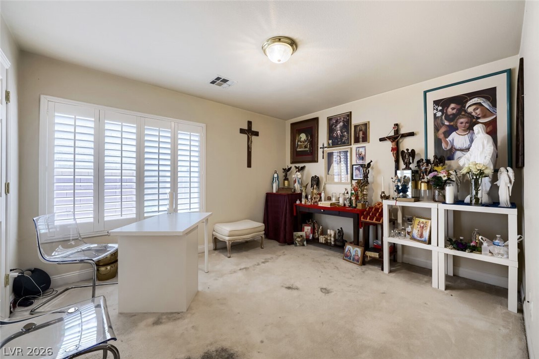6250 Pale Pavilion Avenue Property Photo 6
