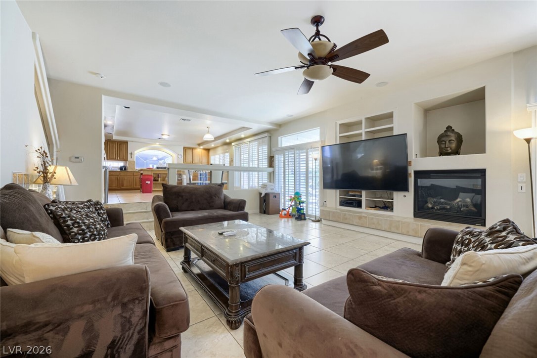 6250 Pale Pavilion Avenue Property Photo 13