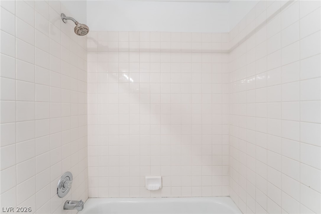 5213 Red Glory Drive Property Photo 41