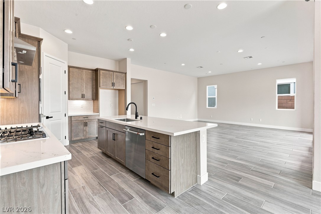 7662 Desert Bleu Court Property Photo 10