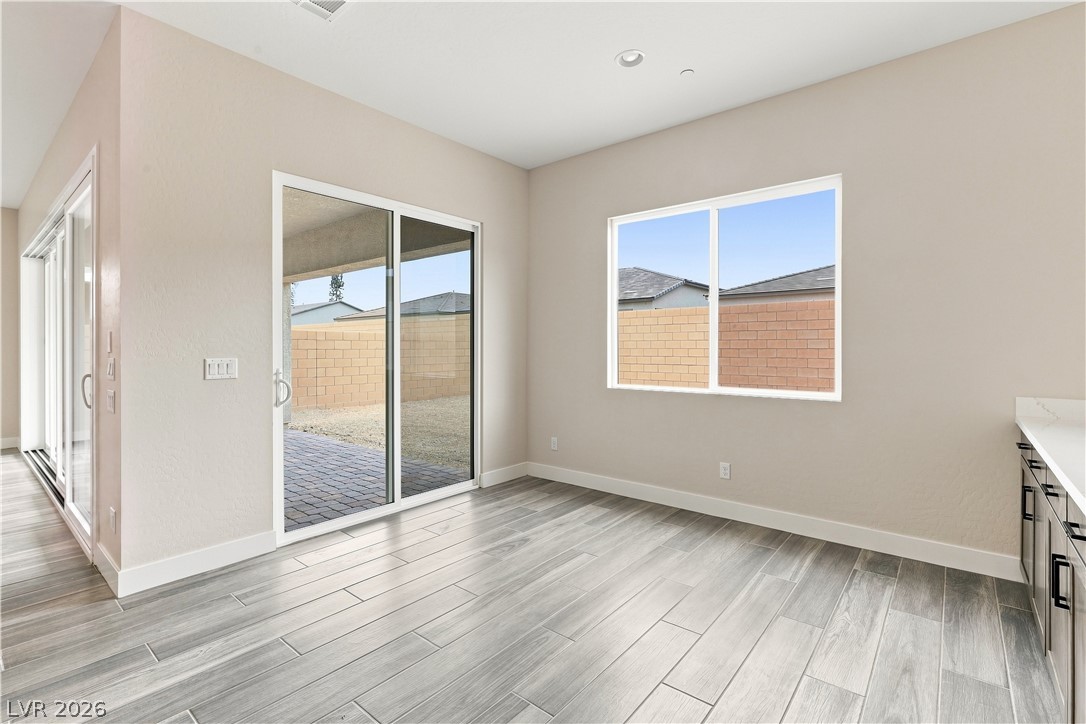 7662 Desert Bleu Court Property Photo 11