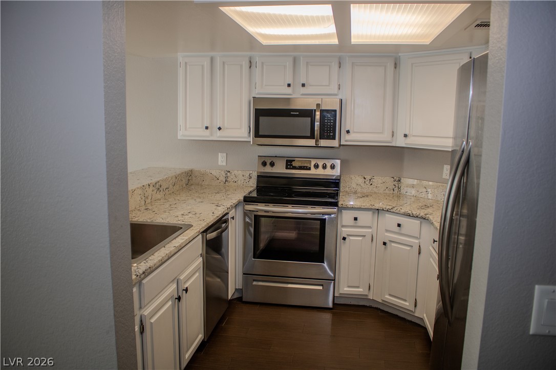 2768771 Property Photo 18
