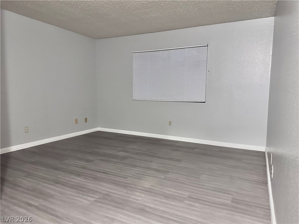 8413 Dunphy Court Property Photo 5