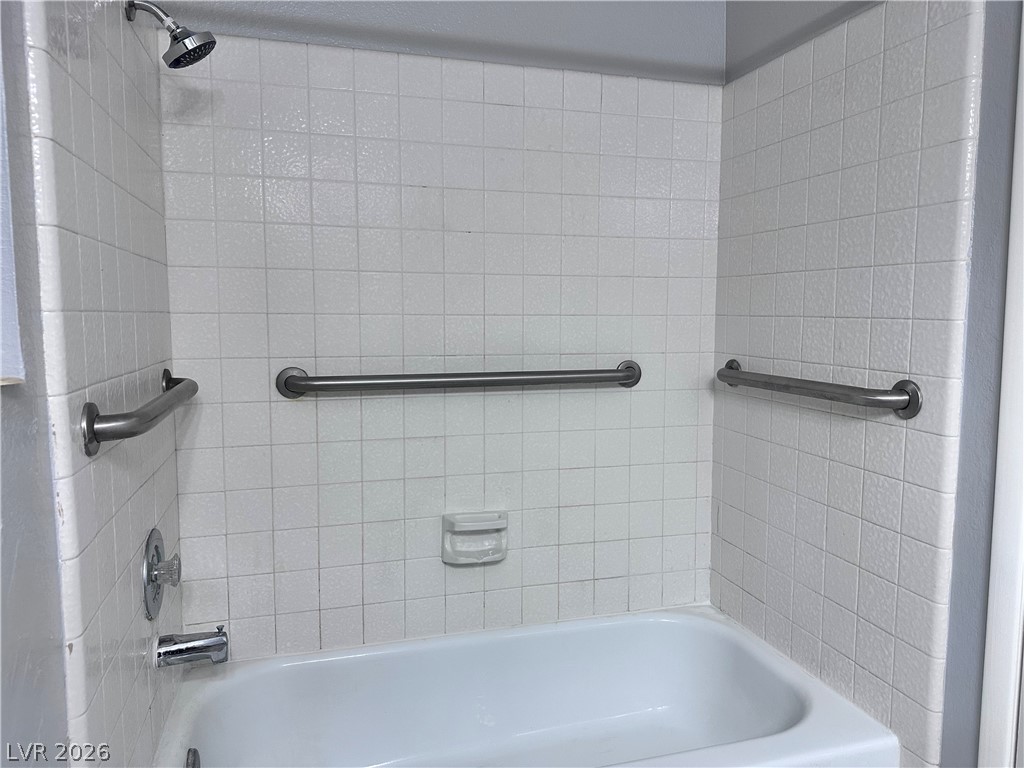 8413 Dunphy Court Property Photo 7