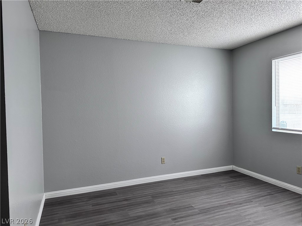 8413 Dunphy Court Property Photo 9