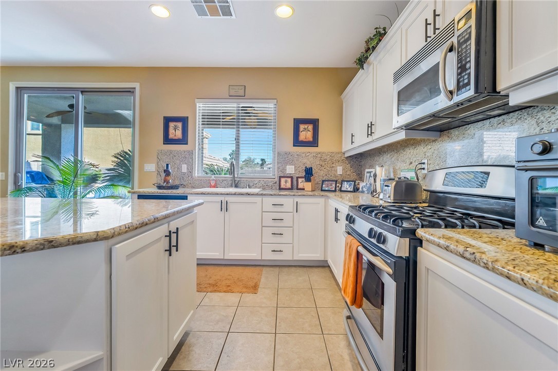 48 Back Spin Court Property Photo 14
