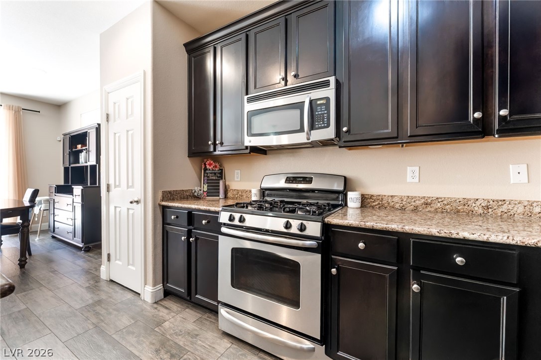7113 Forest Heights Court Property Photo 16