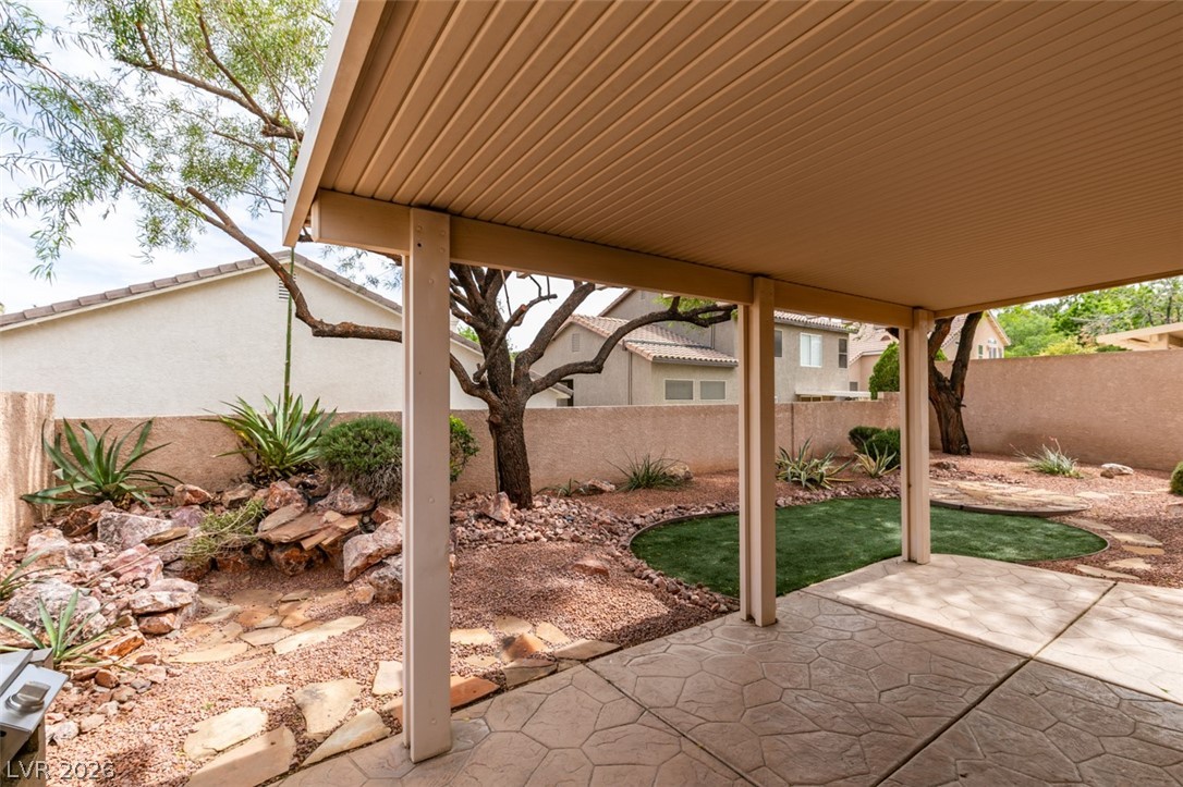 284 Windsong Echo Drive Property Photo 27