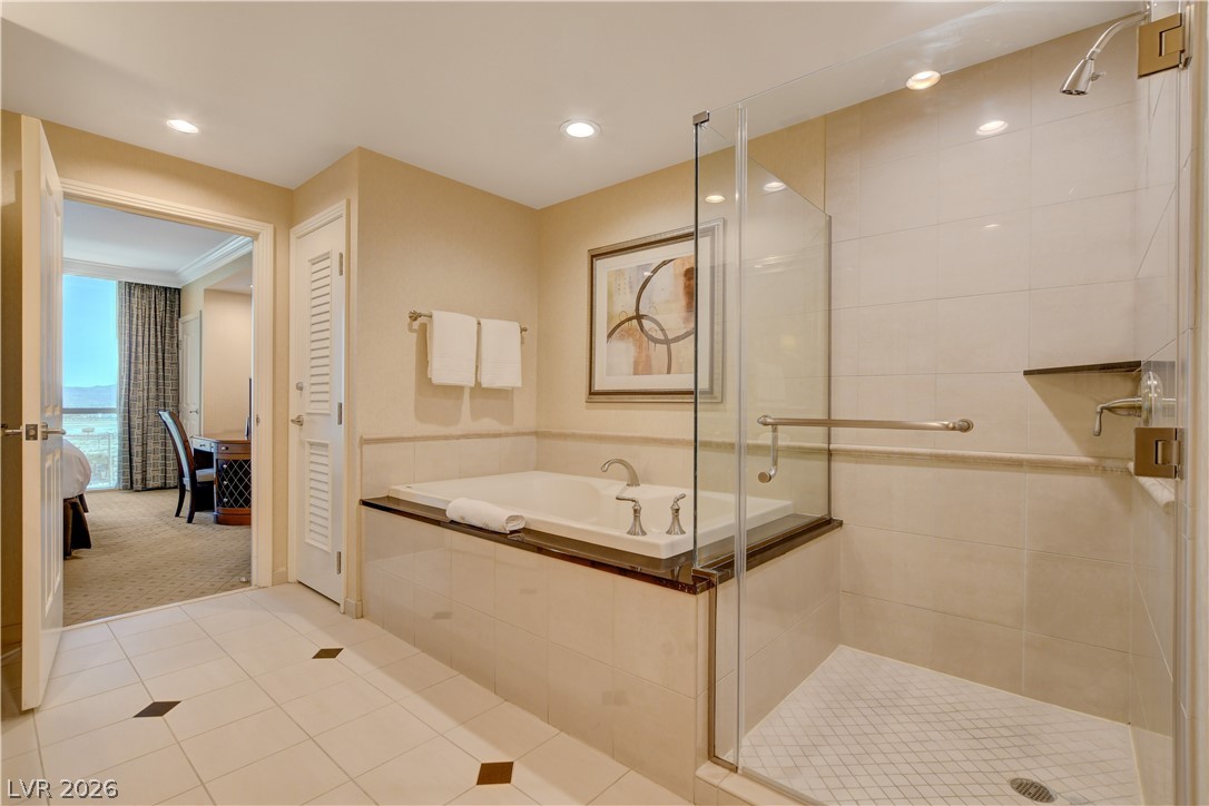 125 East Harmon Avenue 1214 Property Photo 22