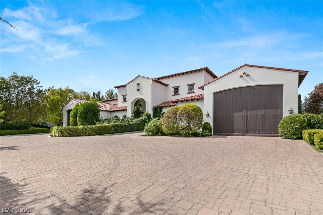 2768900 Property Photo 63
