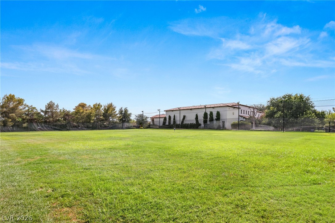 2768900 Property Photo 70