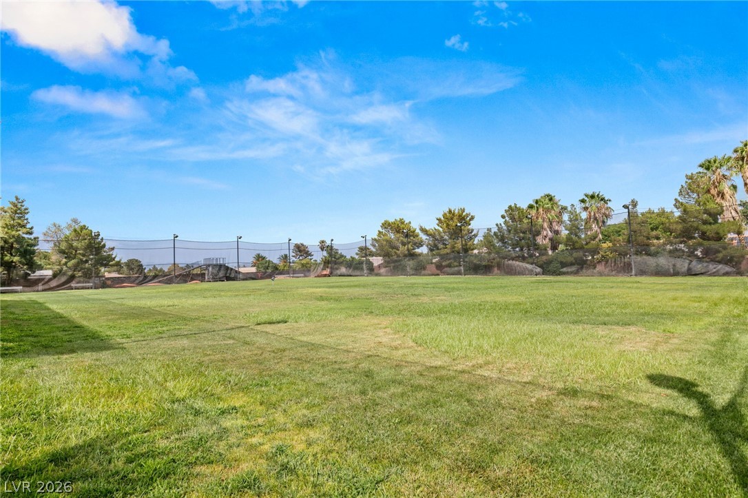 2768900 Property Photo 71