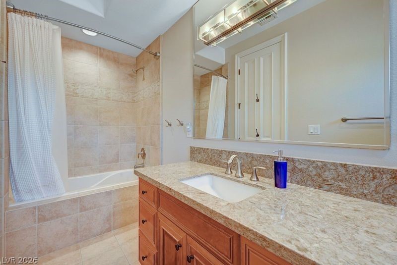 2 Camino Barcelona Place Property Photo 55