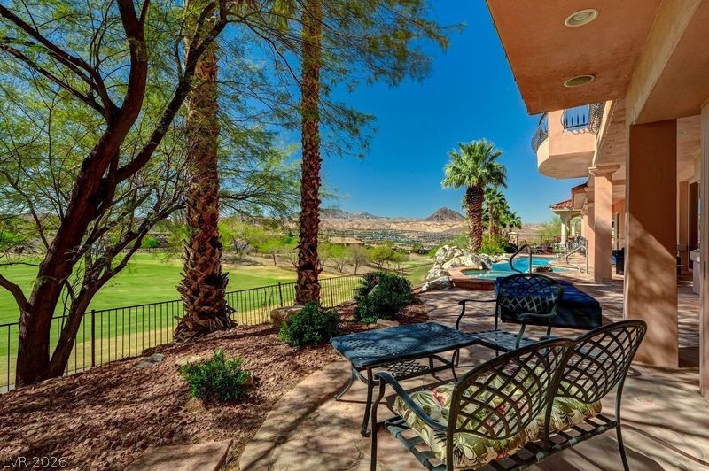 2 Camino Barcelona Place Property Photo 64