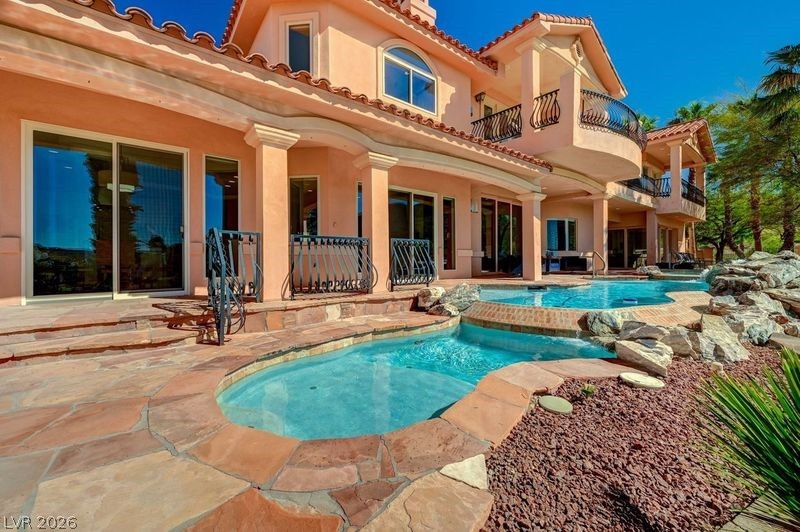 2 Camino Barcelona Place Property Photo 68