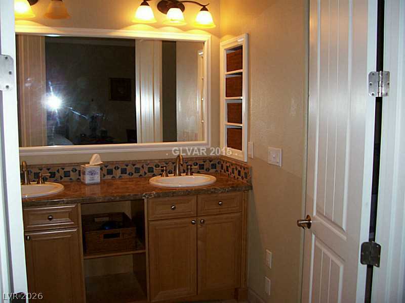 20 Via Vasari 102 Property Photo 6