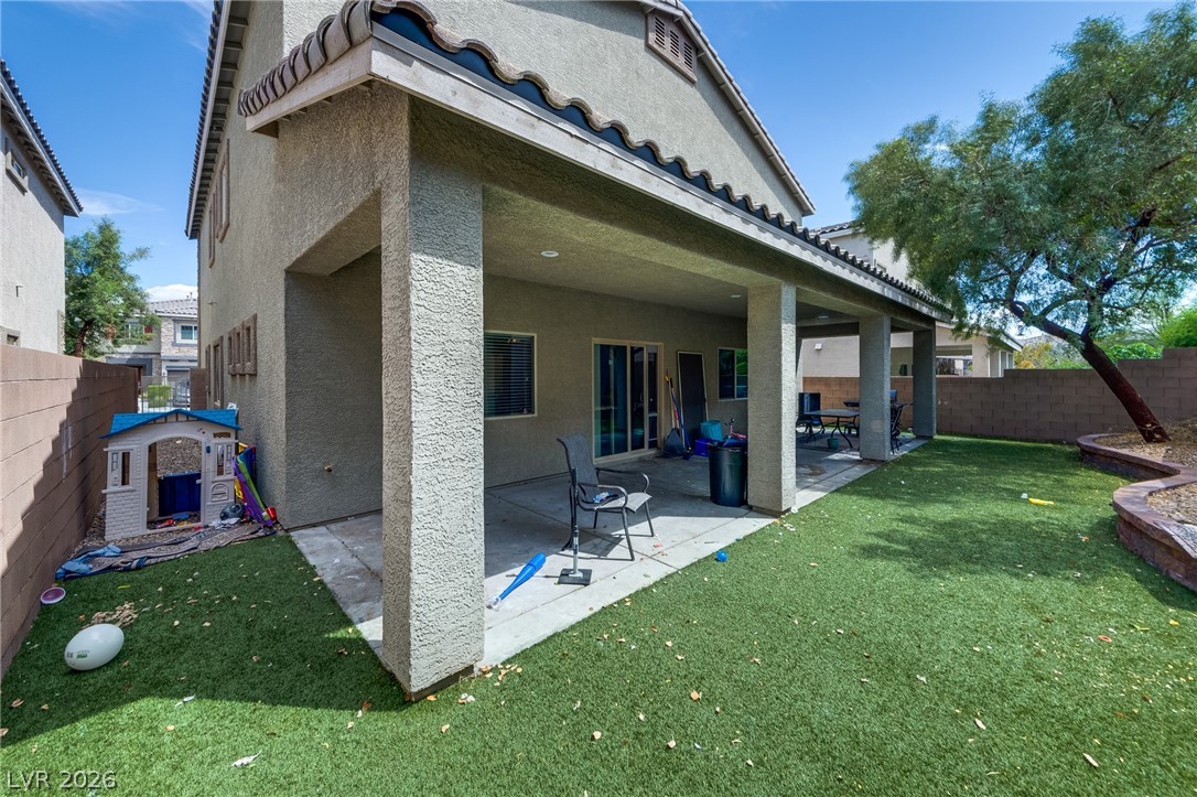 8113 Crushed Velvet Place Property Photo 6