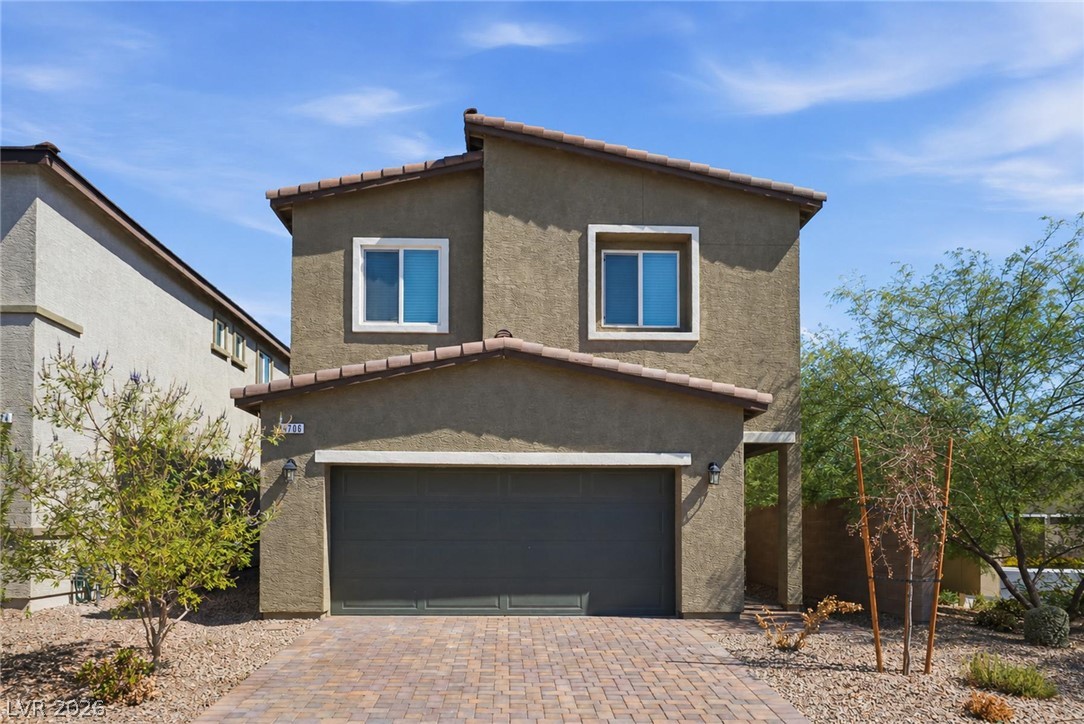 4706 Turquoise Cliffs Avenue Property Photo 1