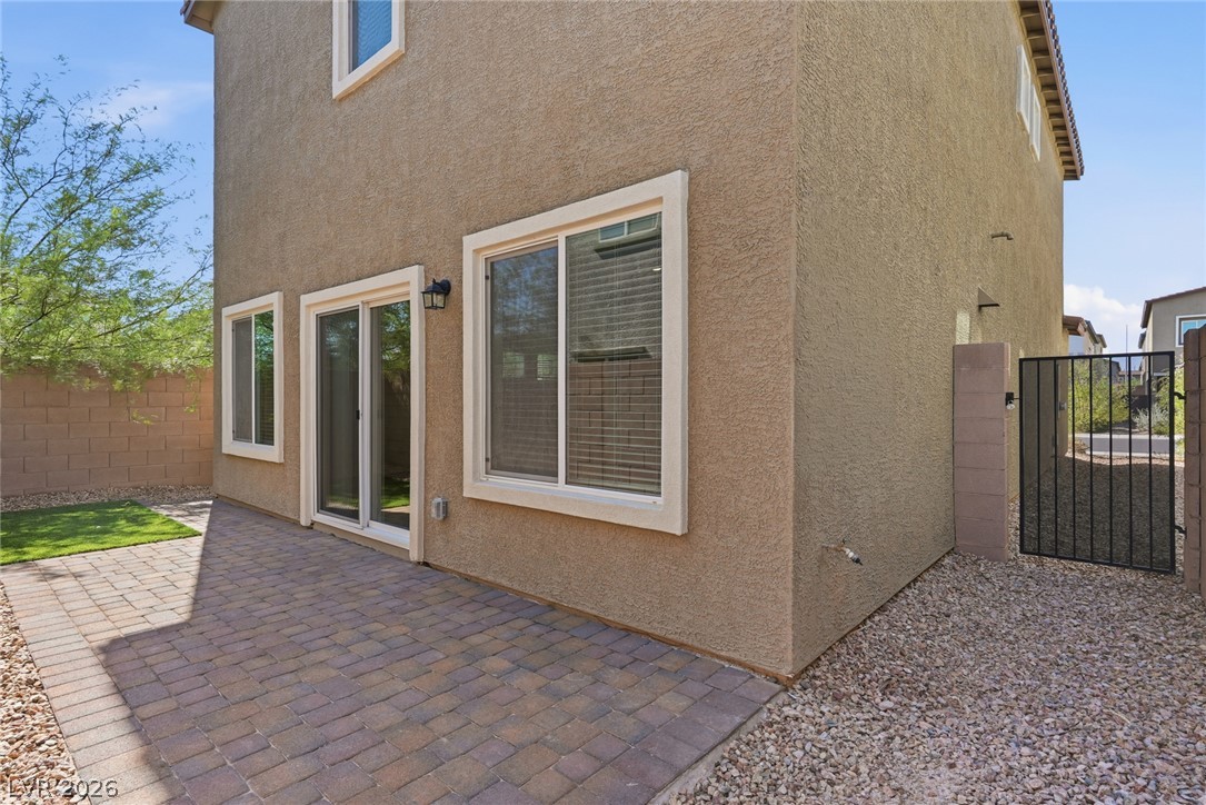 4706 Turquoise Cliffs Avenue Property Photo 18