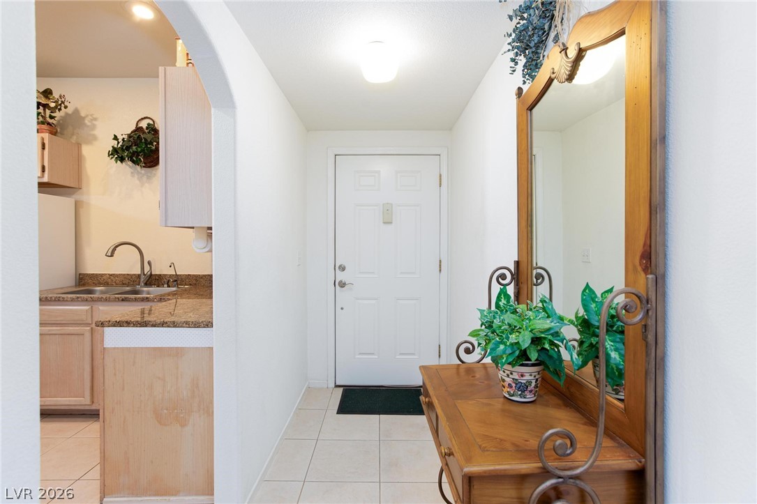 6480 Annie Oakley Drive 511 Property Photo 5