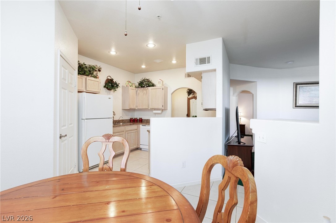 6480 Annie Oakley Drive 511 Property Photo 6