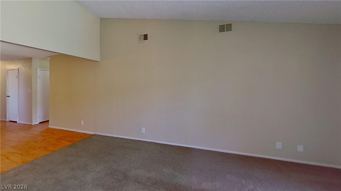 1569 Hialeah Drive Property Photo 7