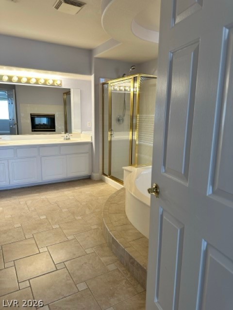 3920 Larkcrest Street Property Photo 17