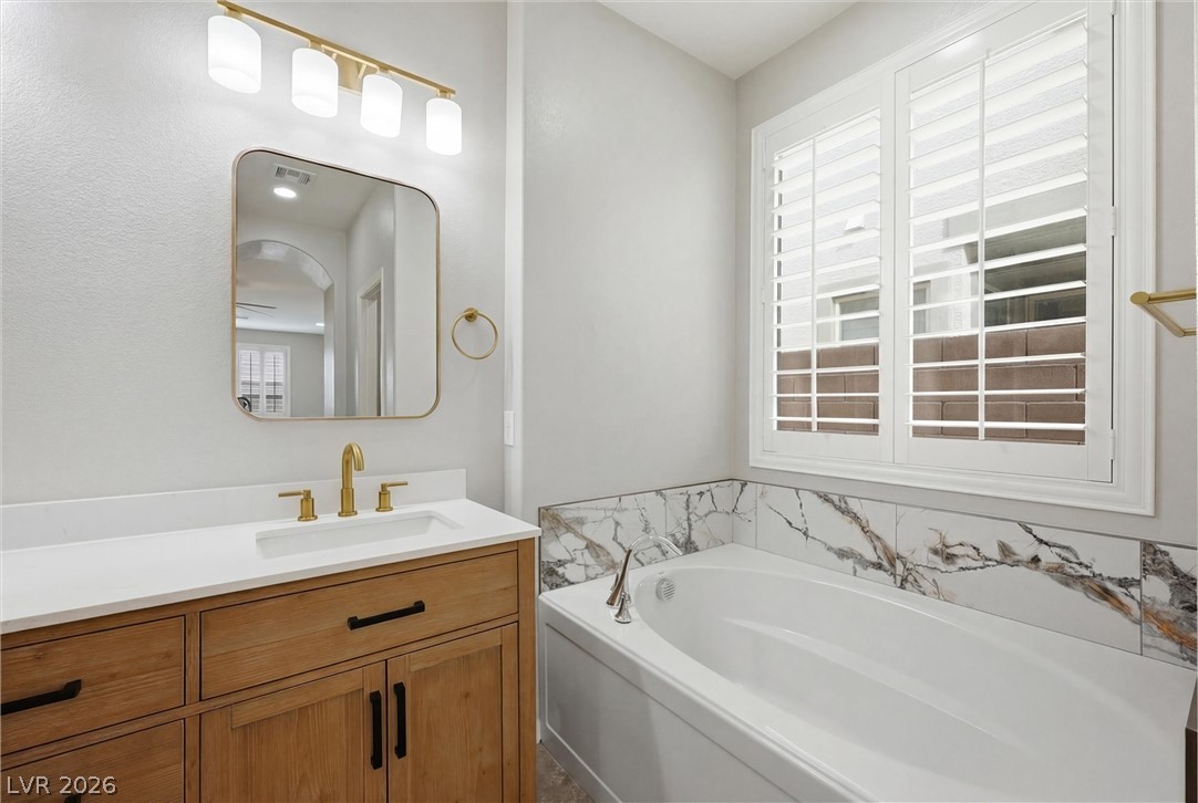 6158 Hays Cove Court Property Photo 20