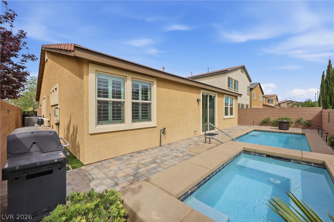 6158 Hays Cove Court Property Photo 31