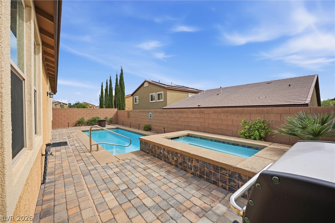 6158 Hays Cove Court Property Photo 32