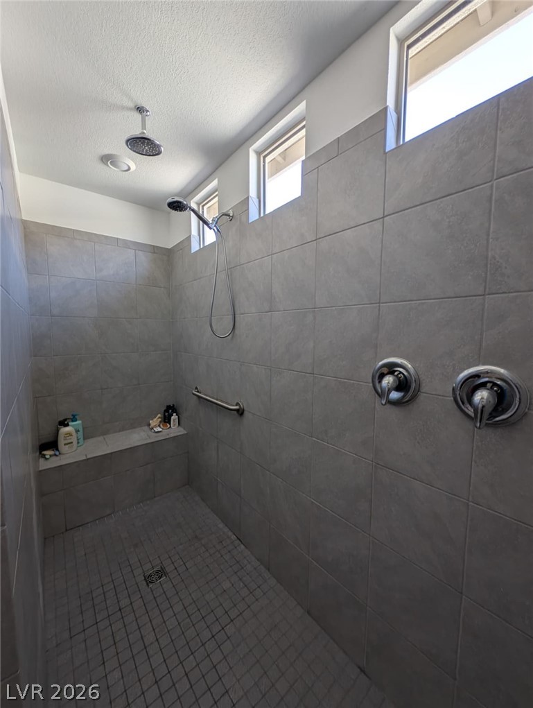 6611 Summershade Street Property Photo 17