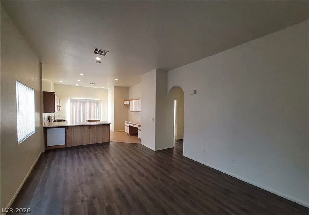 2100 Fred Brown Drive Property Photo 9