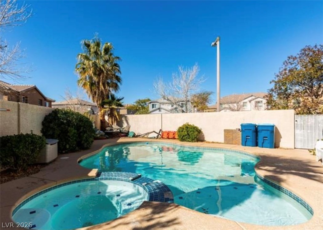 10799 Flame Vine Court Property Photo 32