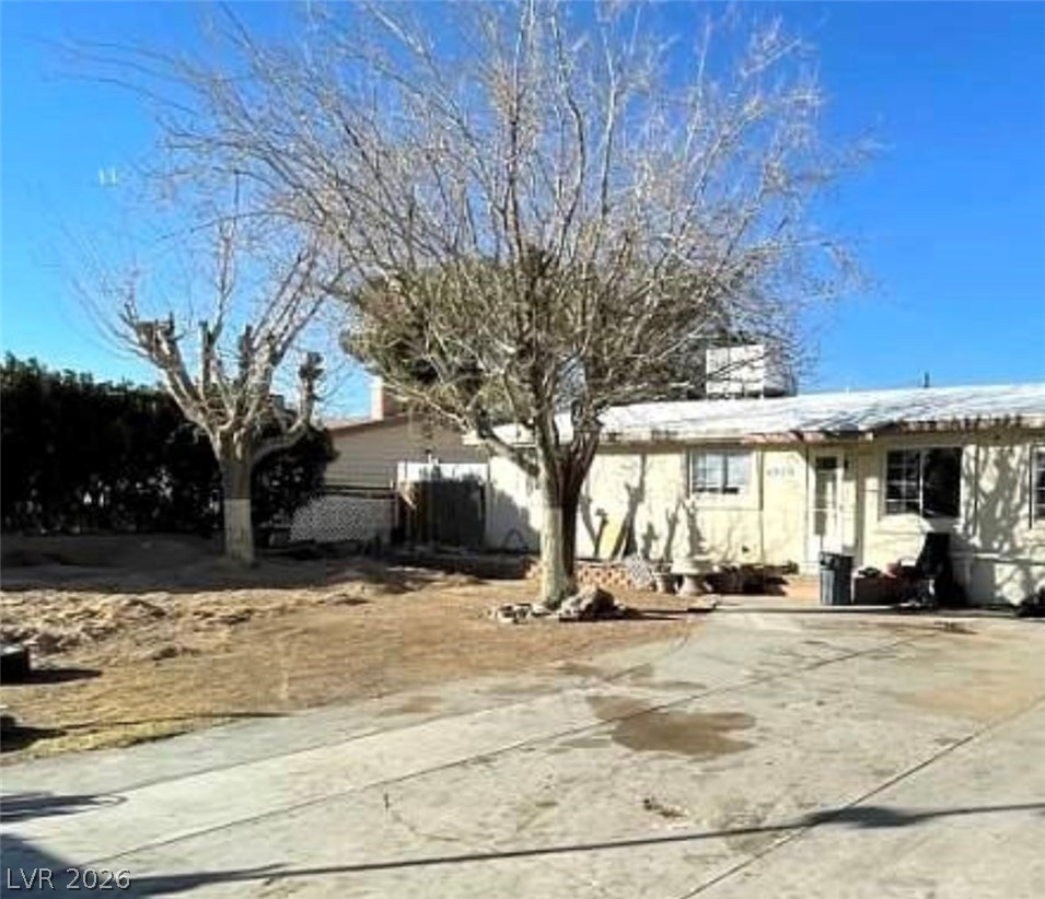 4928 East Monroe Avenue Property Photo 3